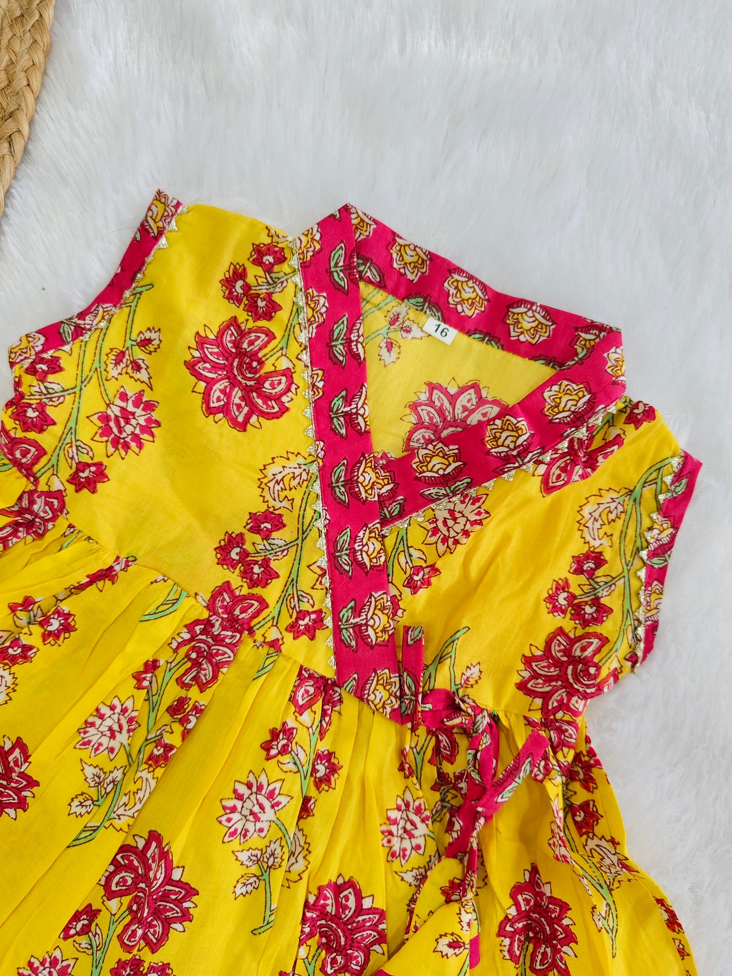 Radha Rani set