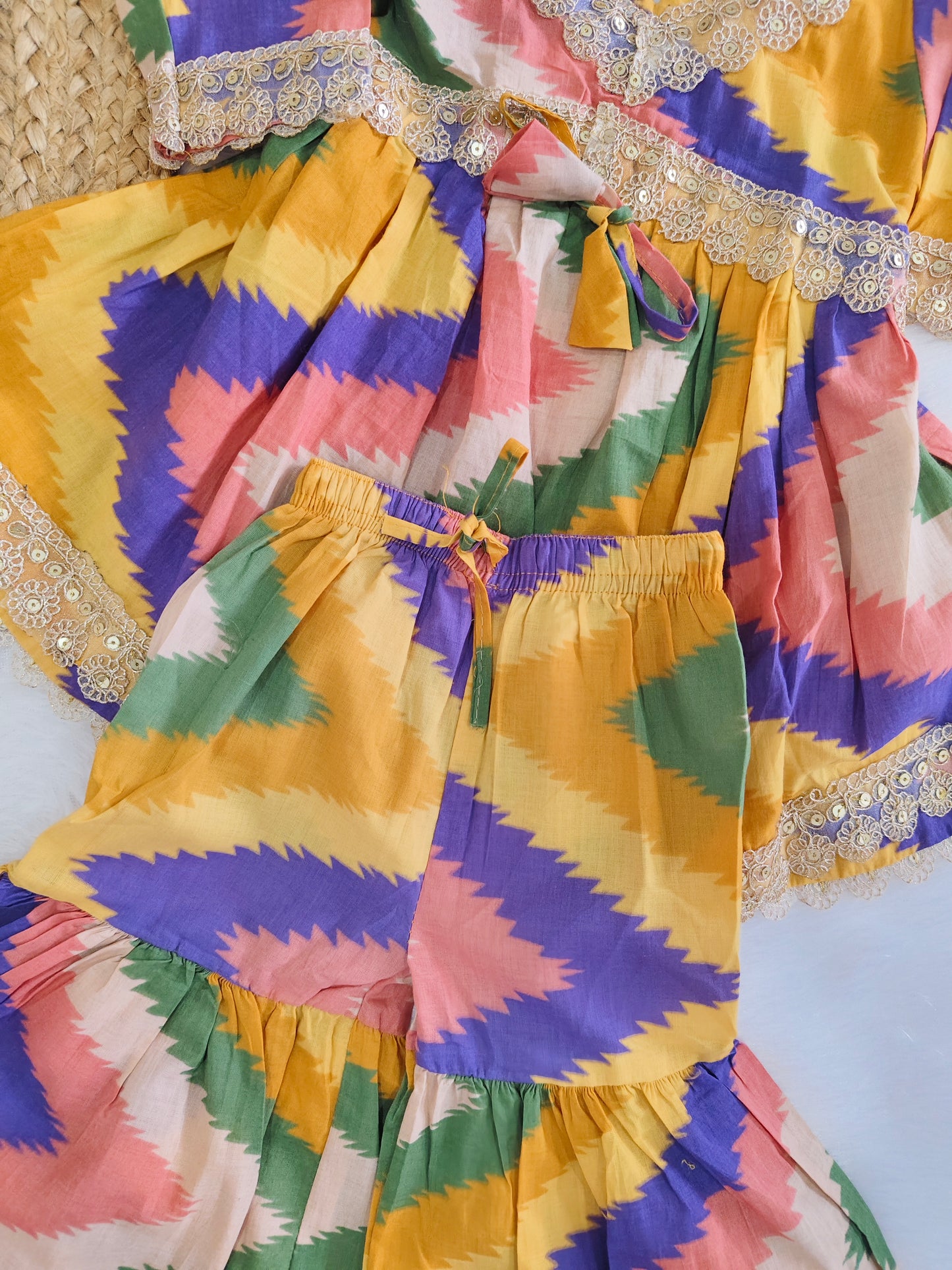 Classy ethnic set