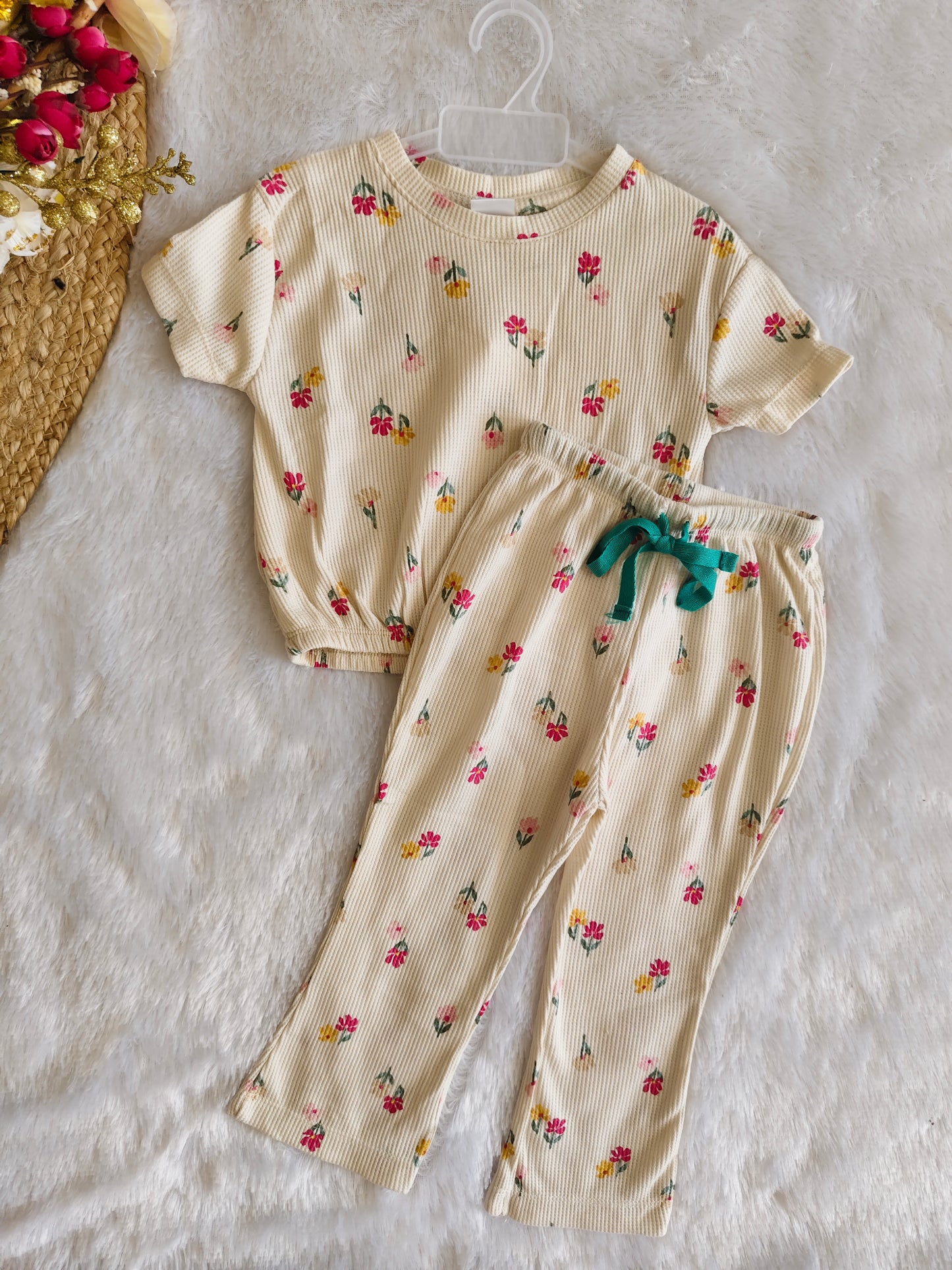 Star kitty flower cord set