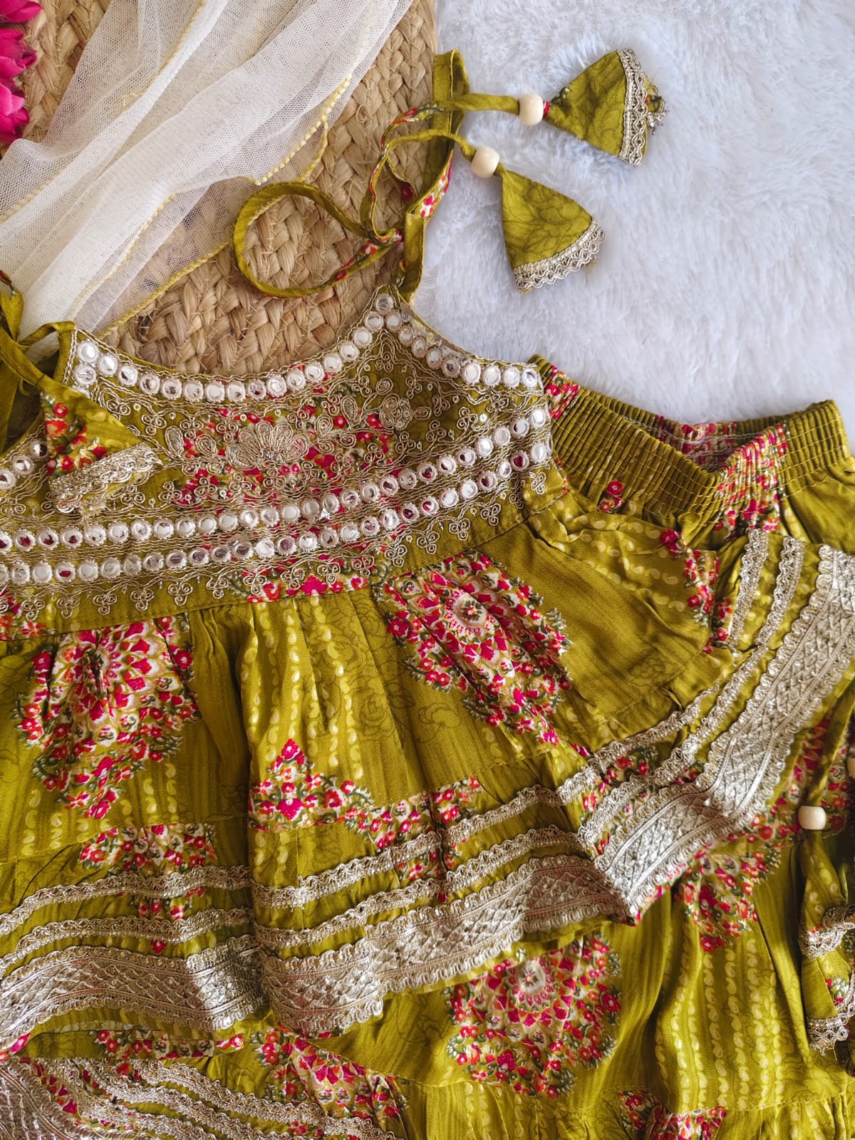 Olive Noor Ethnic set