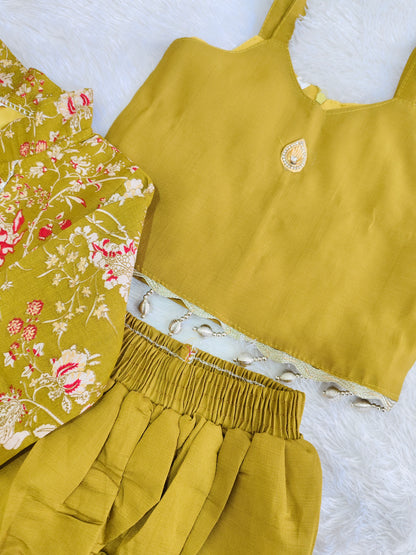 Classy ethnic set