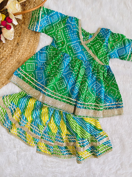 Ethnic set