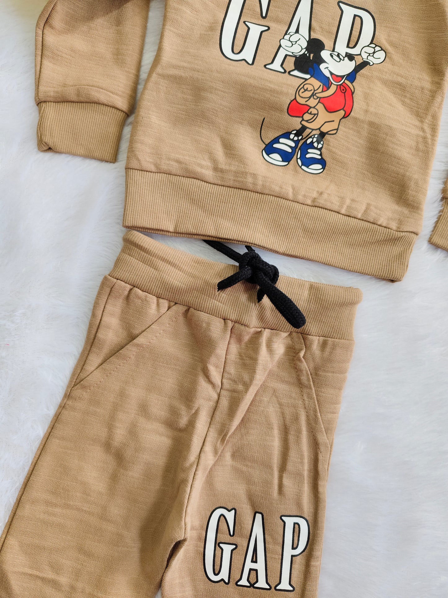 Mickey and moana cords sets