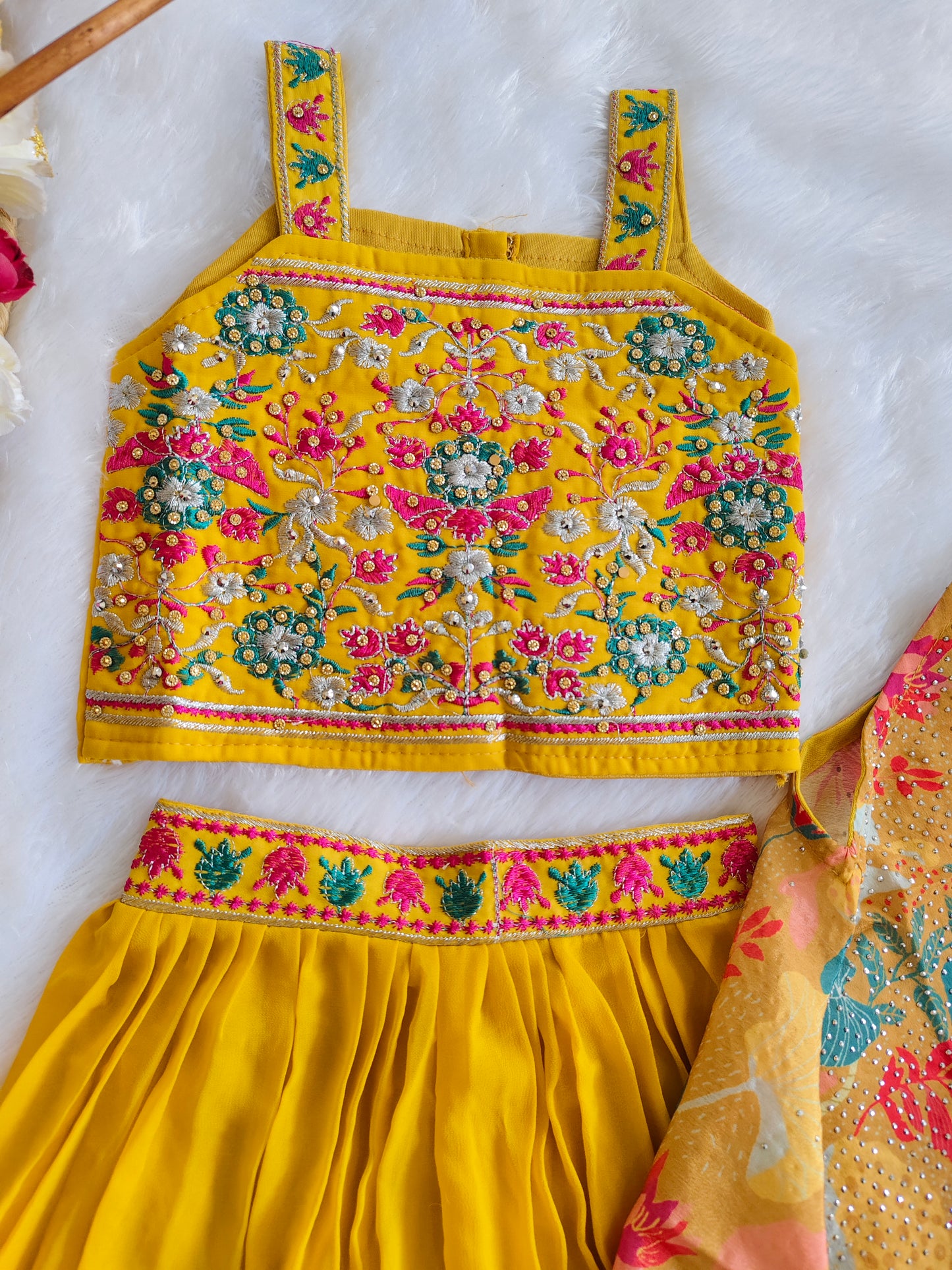 Classy ethnic festival set