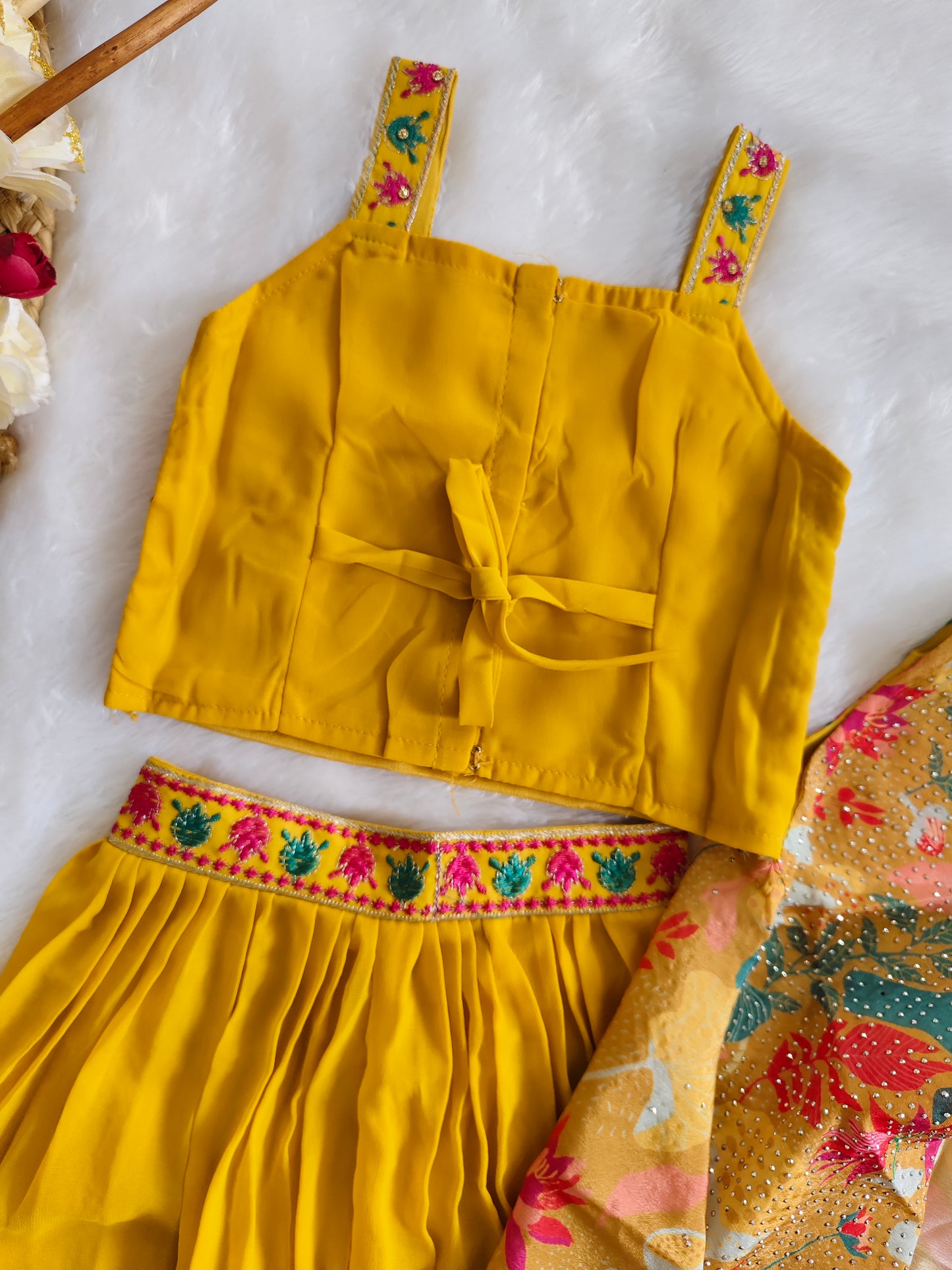 Classy ethnic festival set