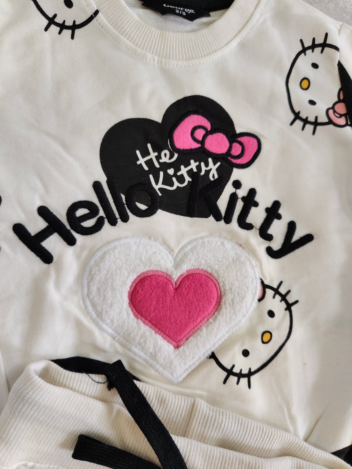 Kitty mickey & beach theme cord sets