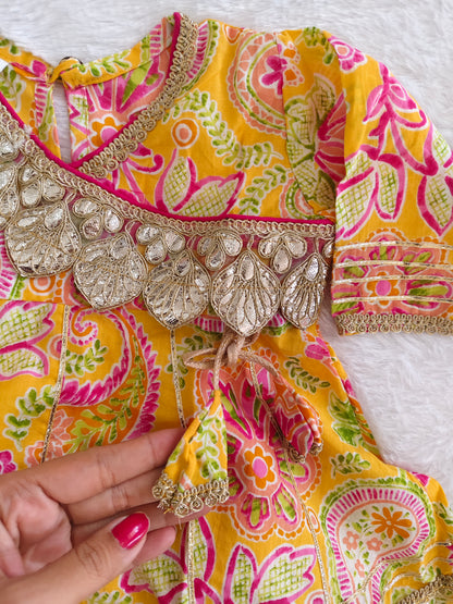 Sunshine Phulkari set