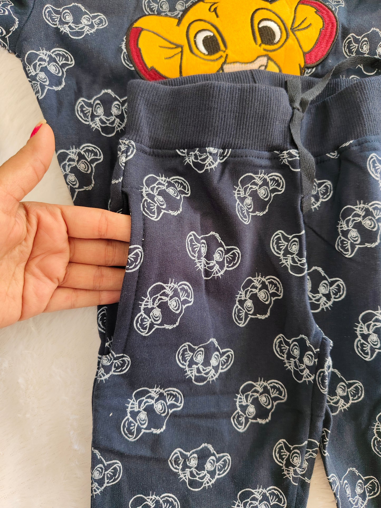 Minnie mouse Simba and Donald duck cord sets