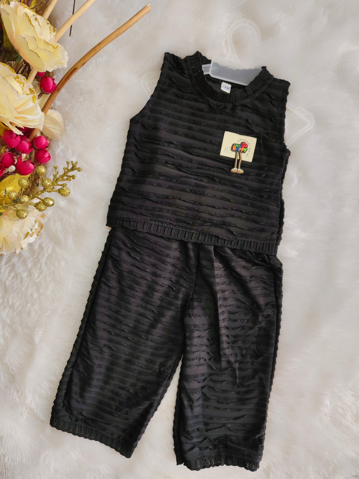 Classic black and pink cordset