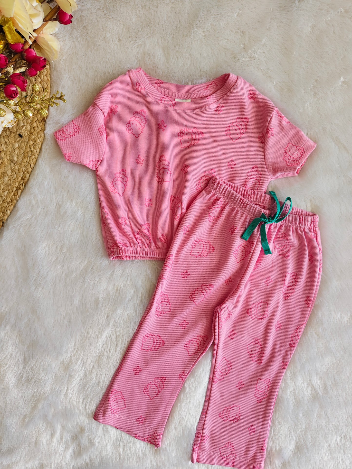 Star kitty flower cord set
