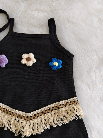 PetalTassel flower set with trendy sling bag