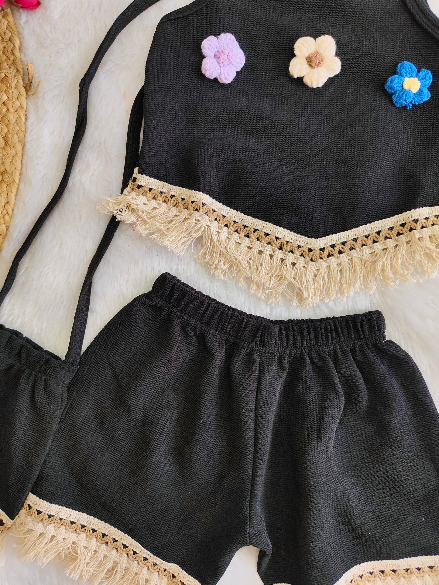 PetalTassel flower set with trendy sling bag
