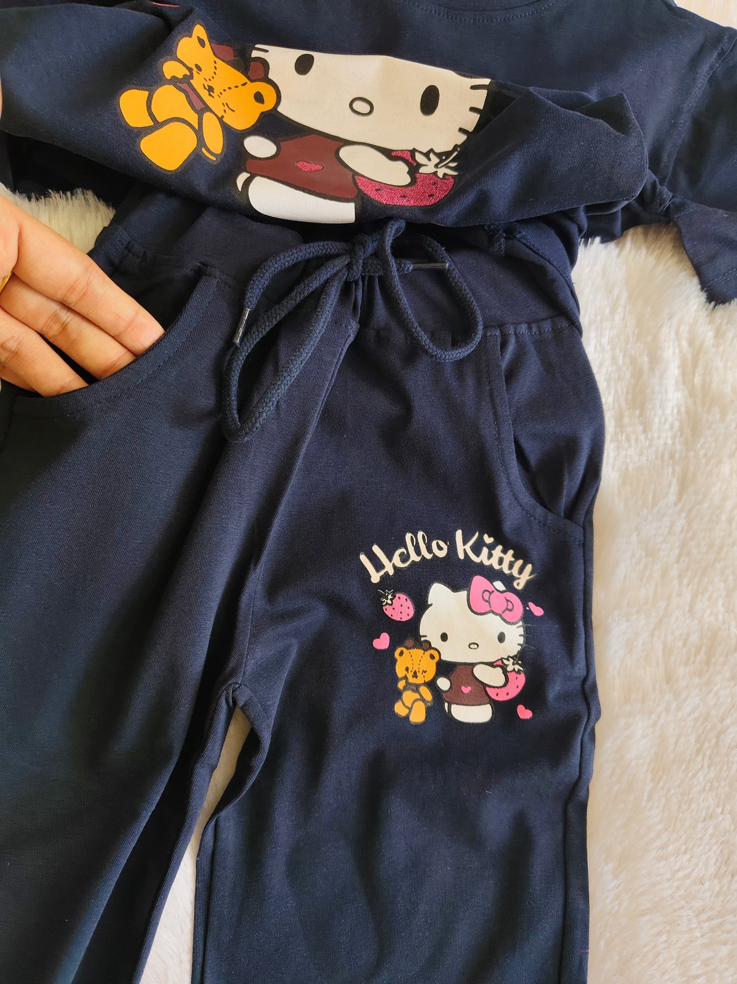 Hello kitty cord set