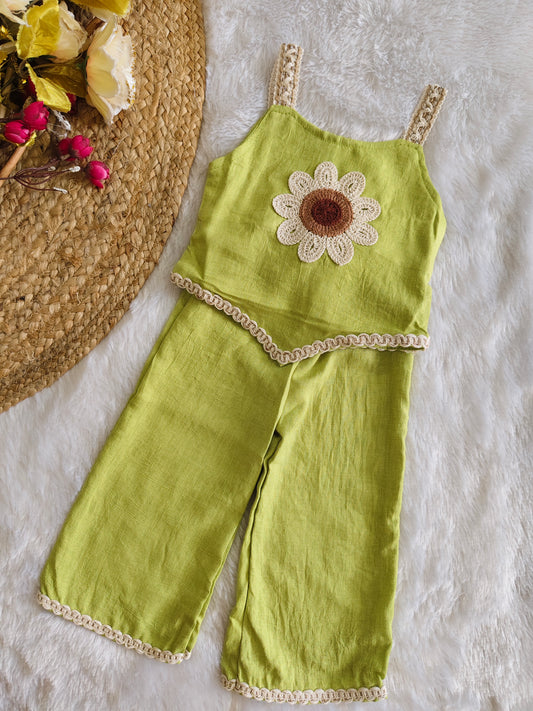 Pistachio Petal Set