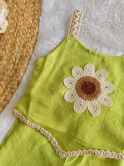 Pistachio Petal Set