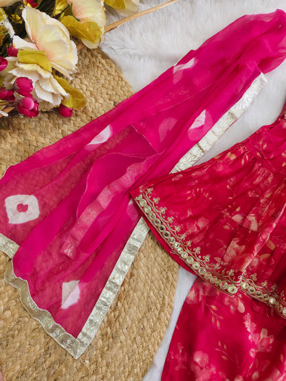 Gulabi Grace Ethnic set