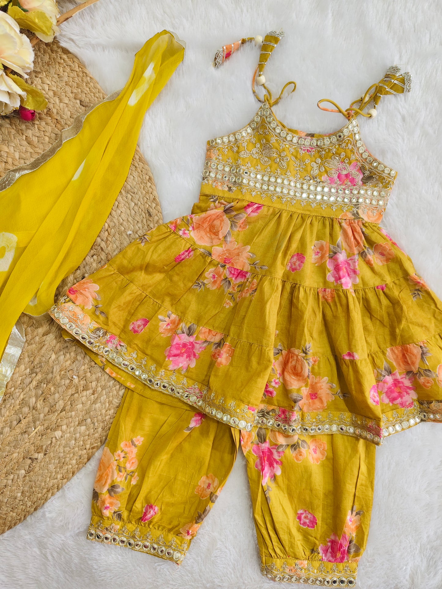 Mustard Blossom Ethnic Set