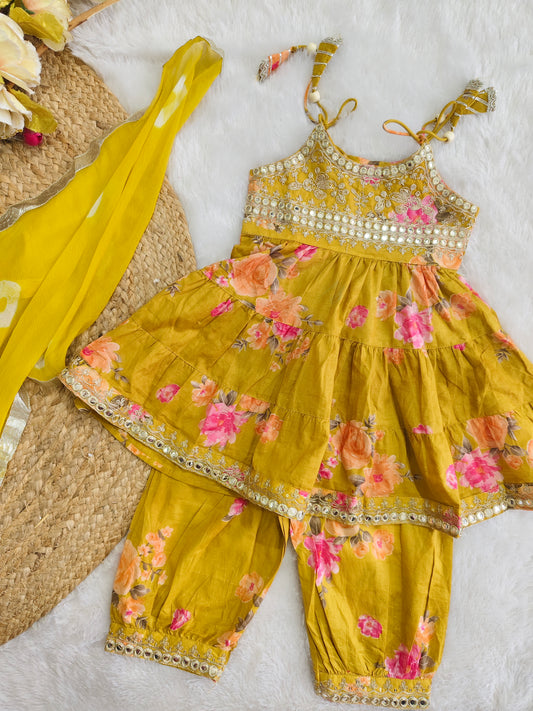 Mustard Blossom Ethnic Set