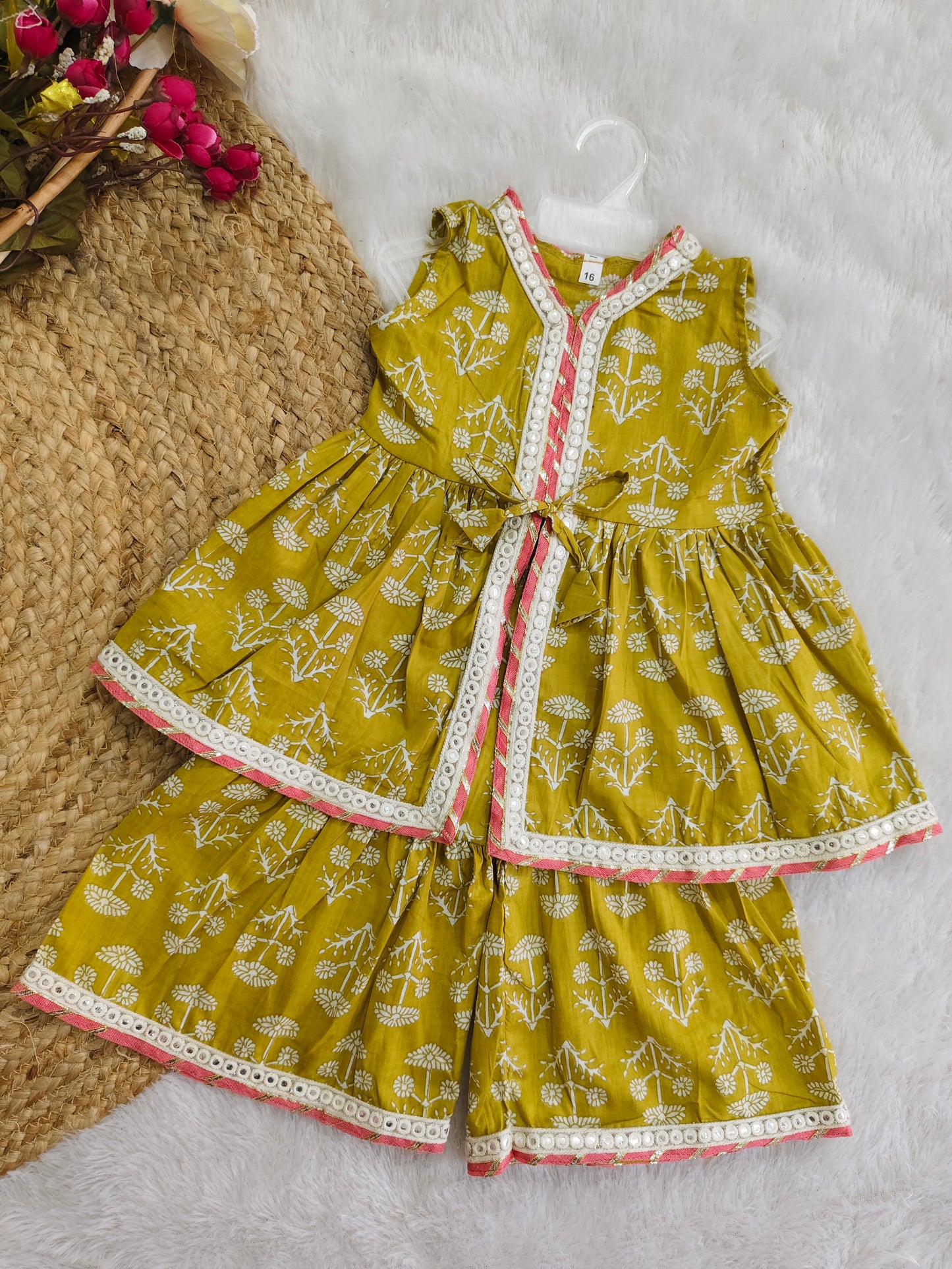 Pista Phool Peplum Set