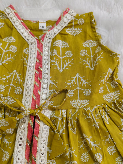 Pista Phool Peplum Set