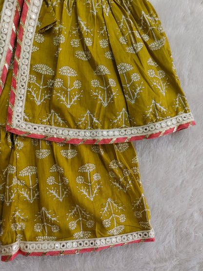 Pista Phool Peplum Set