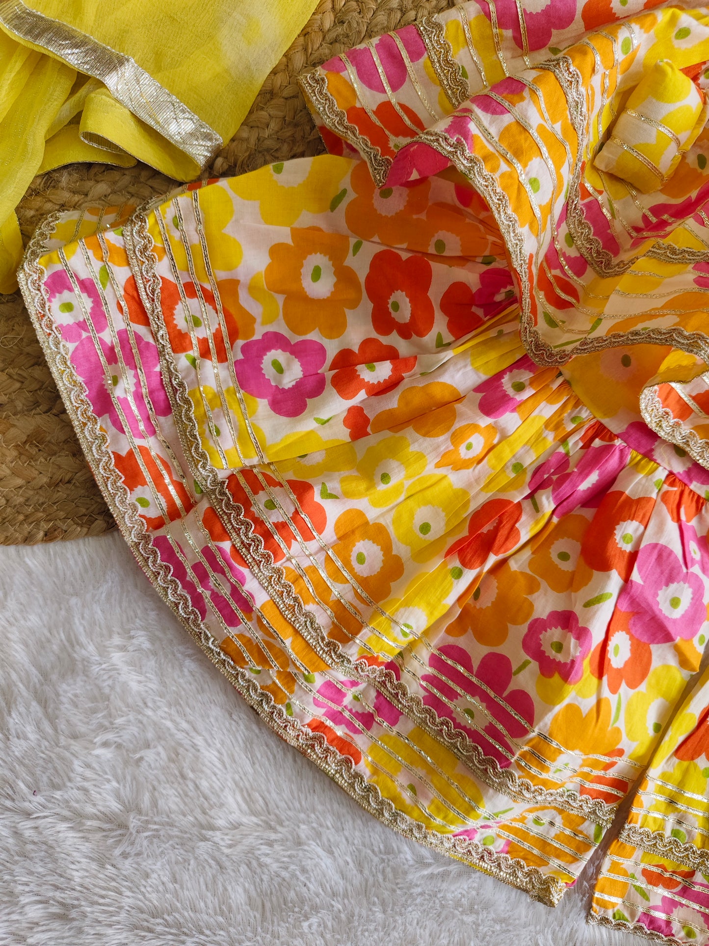 Phoolwari bloom ethnic Set
