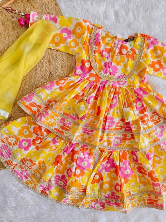 Phoolwari bloom ethnic Set
