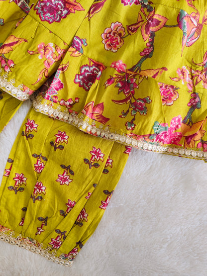 Mayuri Floral Set