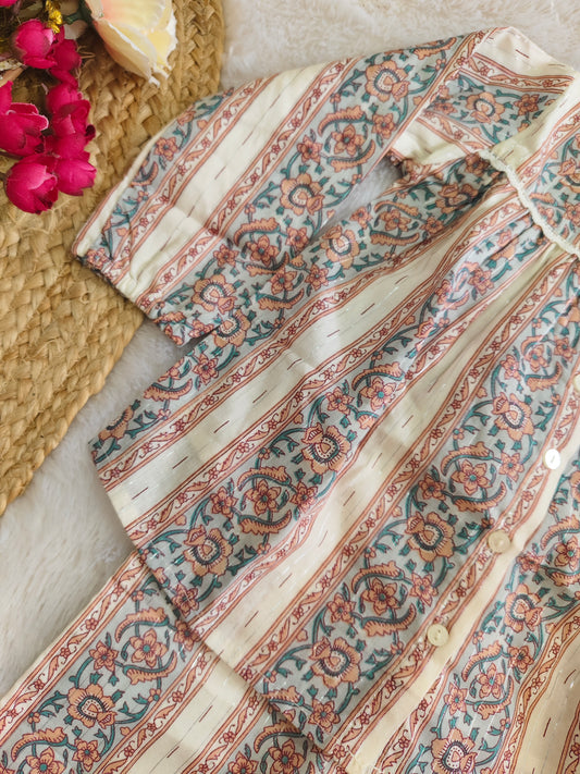 Blooming garden cord