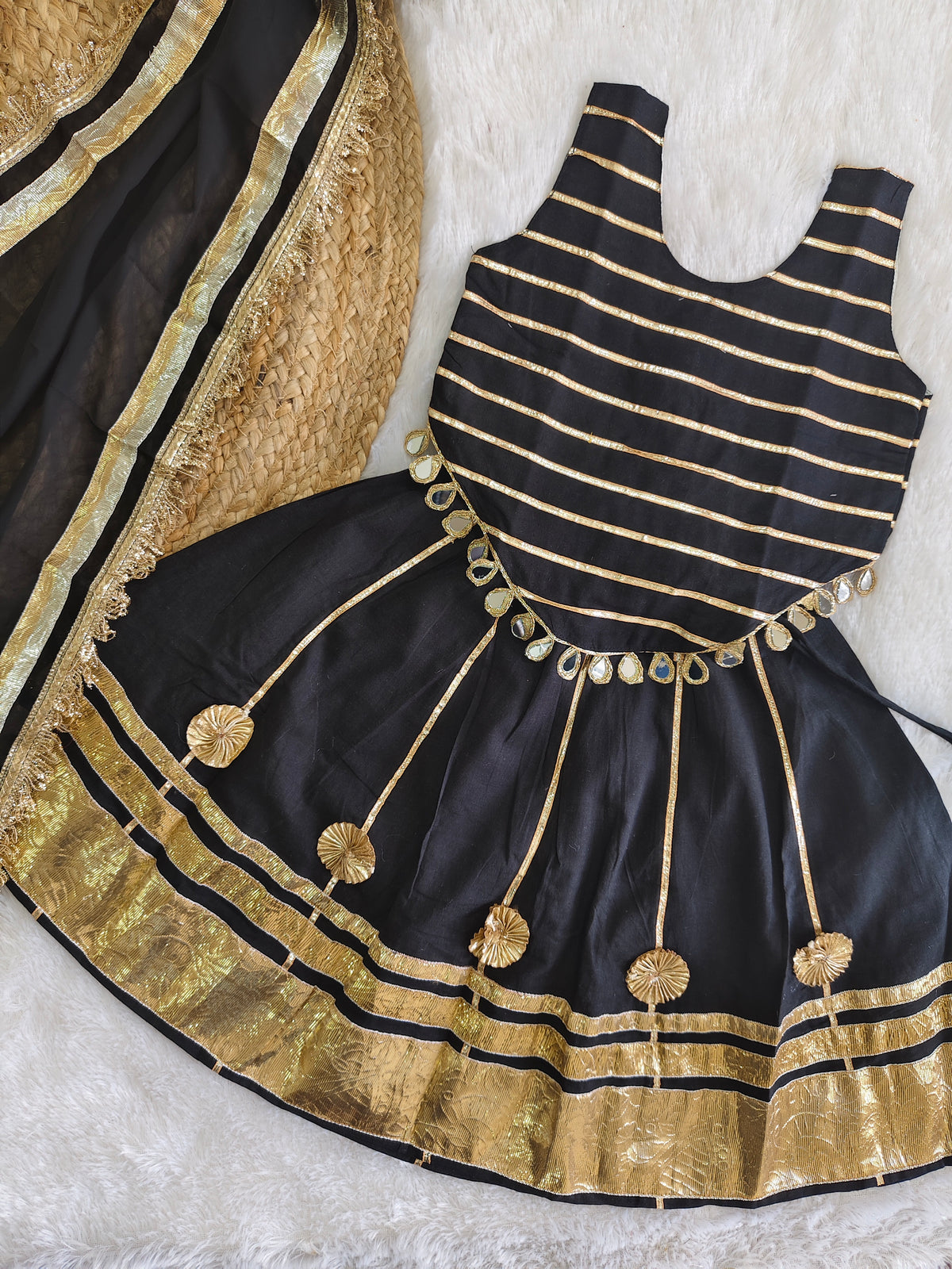 Midnight Noir Gota Set