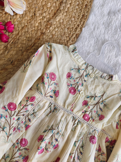 Cream & Pink Printed Lounge set