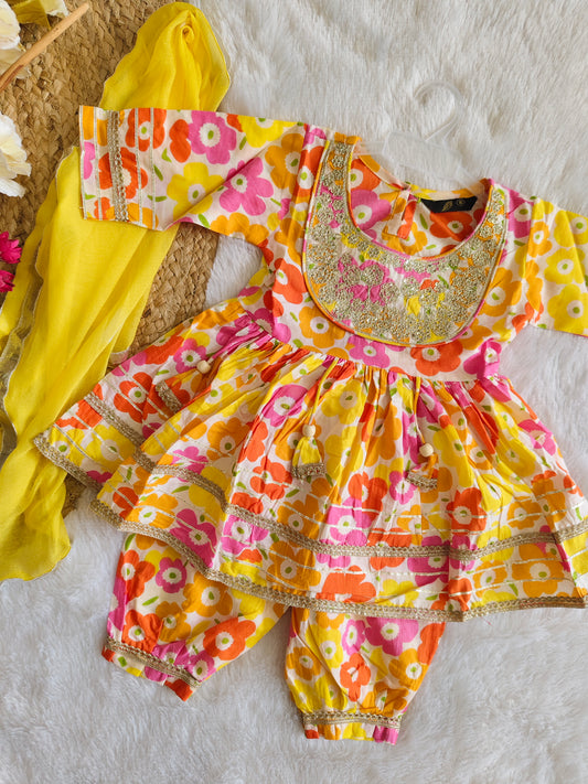 Floral Printed Ethnic set