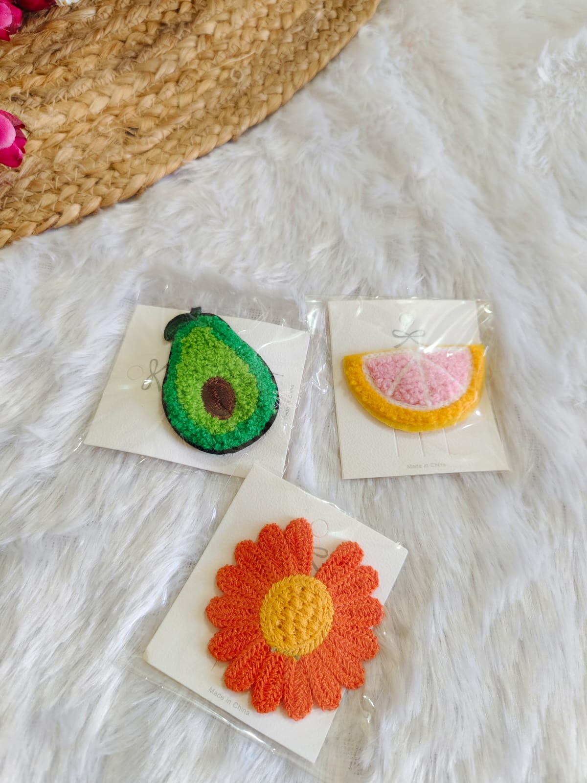 TIC Tak pins