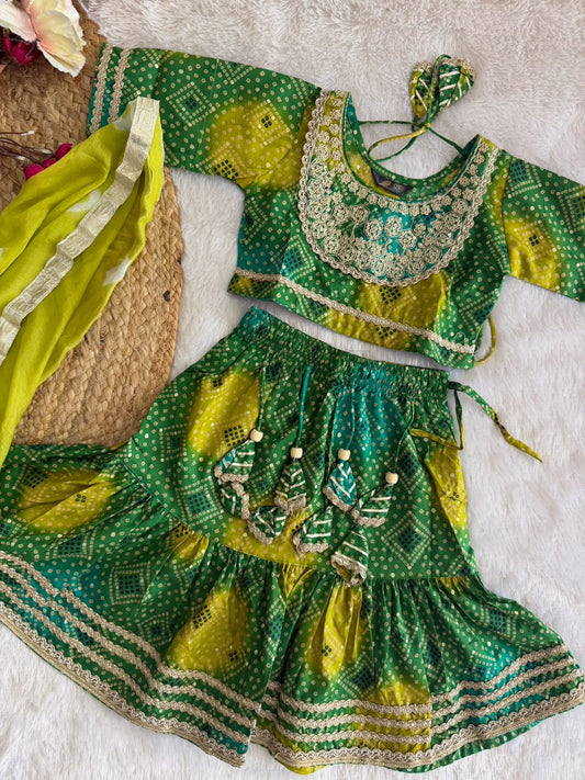 Bandhani Blossom Set