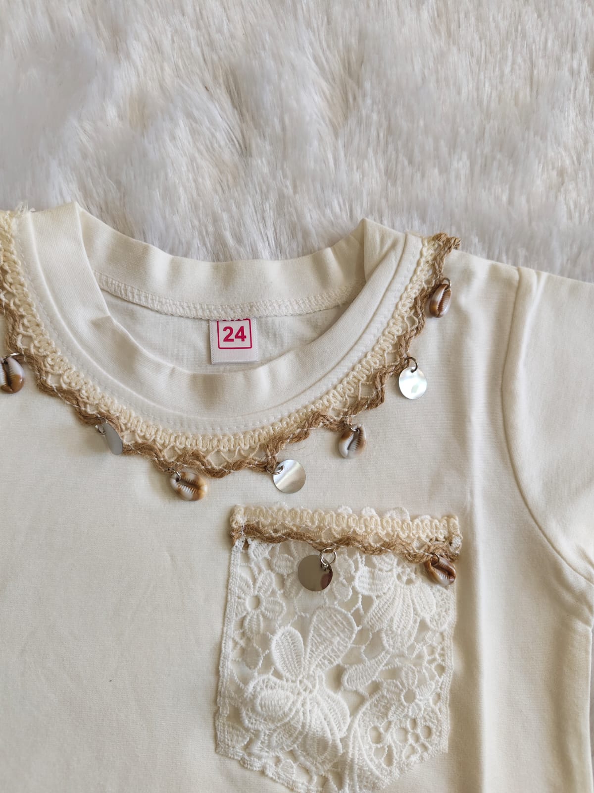 Charm bloom top