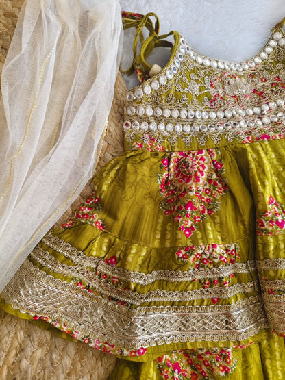 Olive Noor Ethnic set