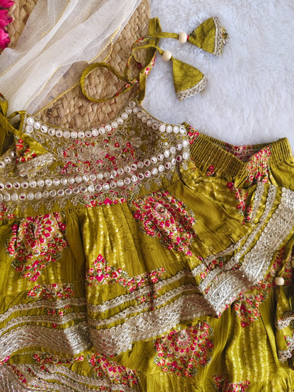 Olive Noor Ethnic set