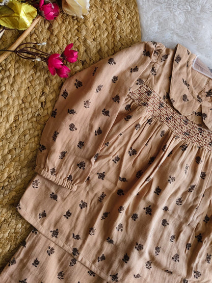 Mocha Blossom Lounge Set